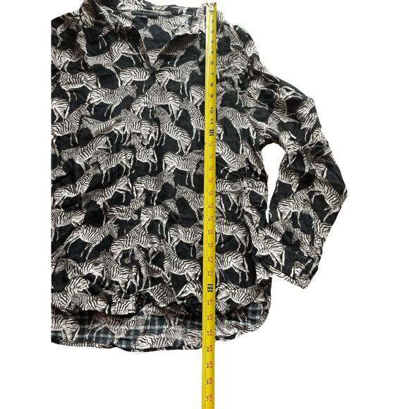 Jane + Delancey Zebra AOP Womens/Teen Blouse Size 1X Sheer Avant Garde - Picture 8 of 9